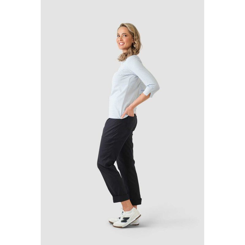 B Essentials 3/4 Sleeve Tee image number 7
